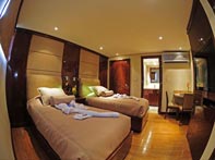 Okeanos Aggressor II Twin Cabin