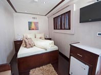 Samira Double Cabin